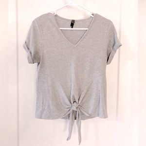 Francesca’s Front Knot Tee